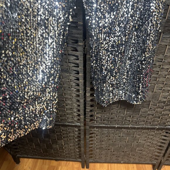Anthropologie Black and Silver Sequin Cropped Pants - Picture 6 of 7